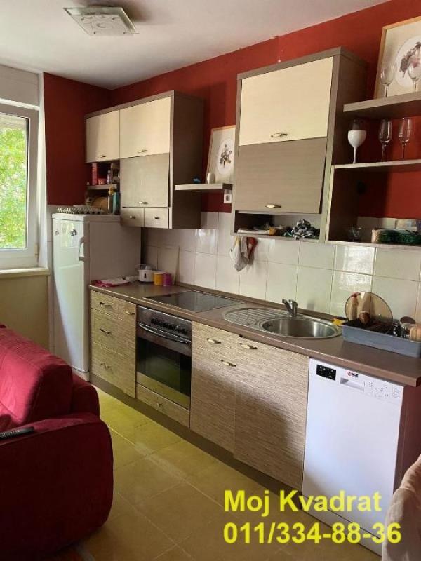 Slika 2 - Dvoiposoban stan na prodaju, 49m2, 185.000€