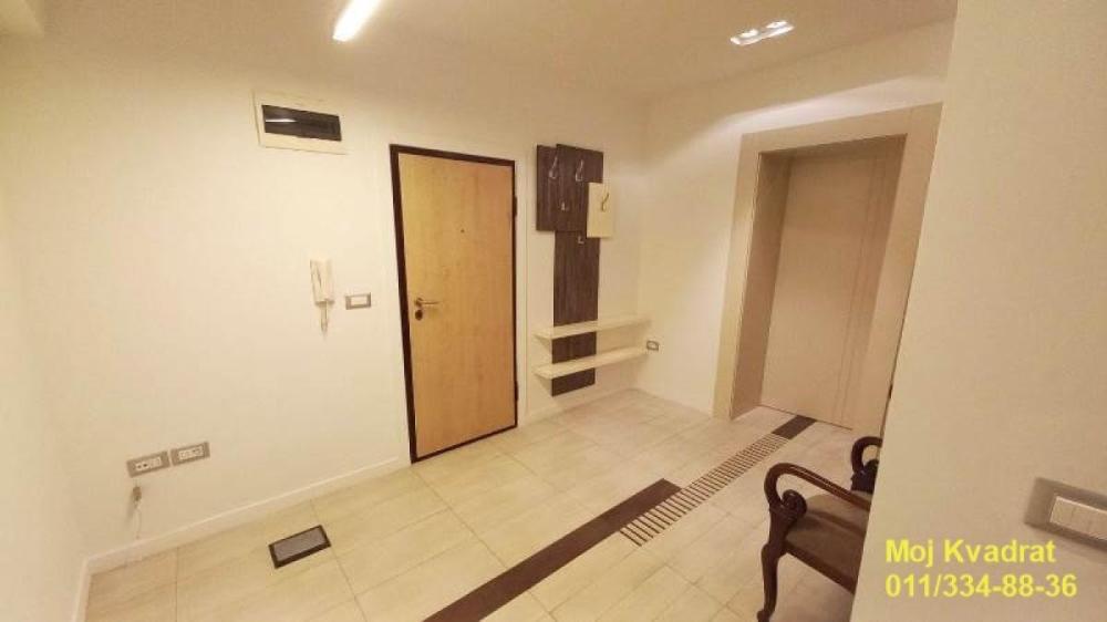 Glavna slika - Lokal na prodaju, 41m2, 166.000€