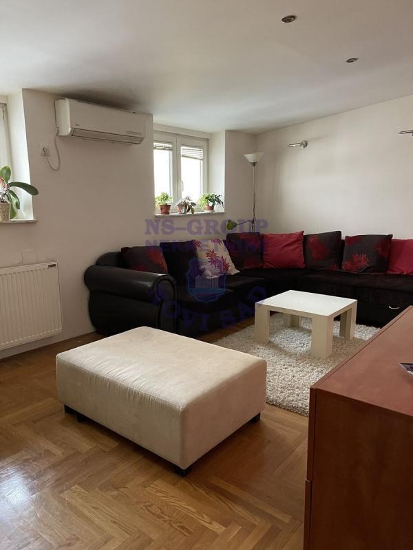 Glavna slika -Trosoban stan na prodaju, 75m2, 206.000€