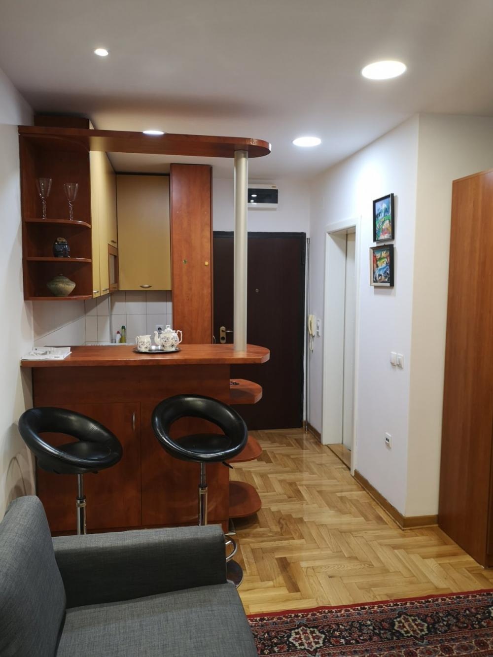 Slika 4 - Đuke Dinić, Jednosoban stan za izdavanje, 26m2, 400€