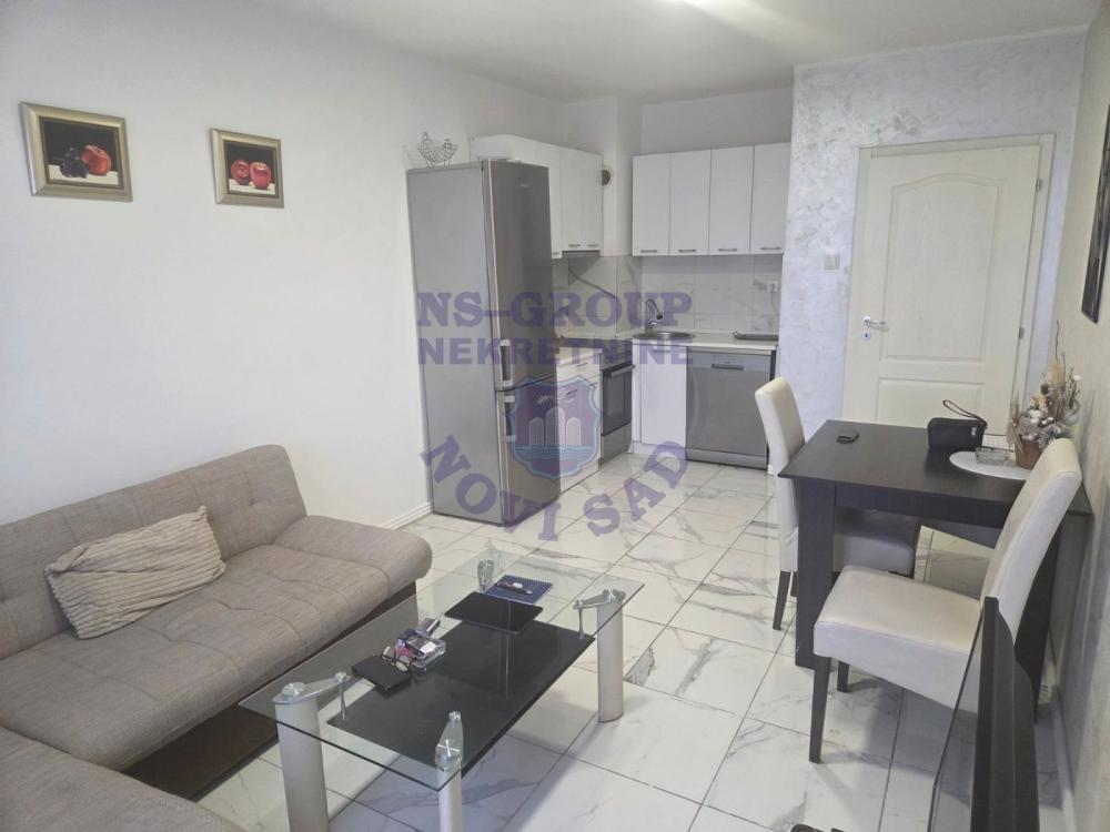 Glavna slika -Petosoban stan na prodaju, 94m2, 220.400€