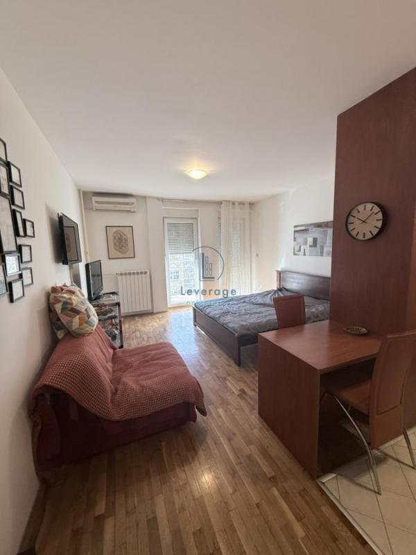 Glavna slika -Bulevar oslobođenja, Jednosoban stan za izdavanje, 35m2, 500€