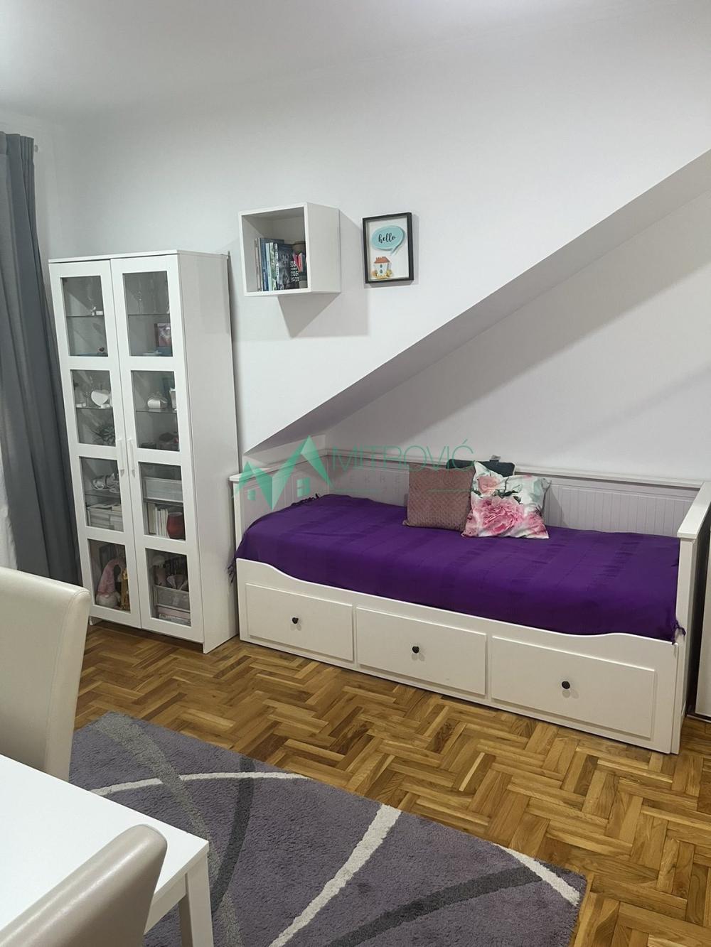 Glavna slika -Jednoiposoban stan za izdavanje, 35m2, 370€