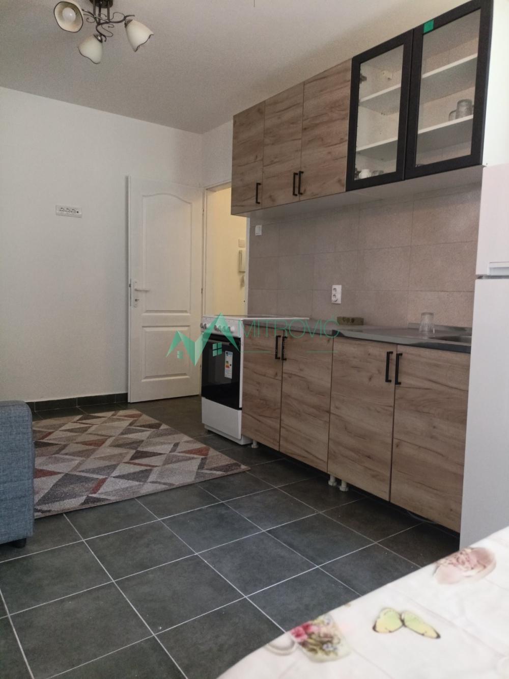 Slika 5 - Jednoiposoban stan za izdavanje, 37m2, 300€