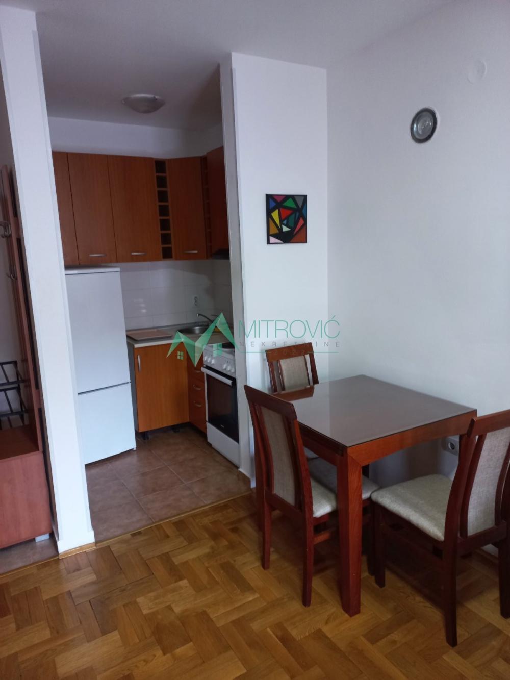 Slika 2 - Jednoiposoban stan za izdavanje, 32m2, 350€