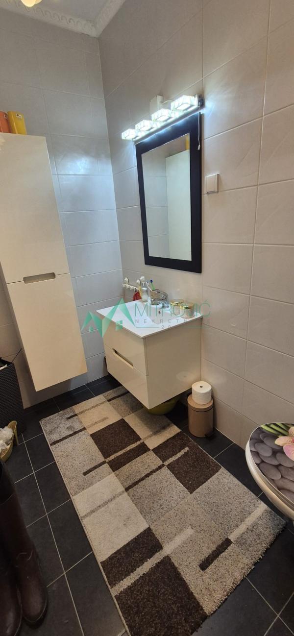 Slika 11 - Četvoroiposoban stan na prodaju, 120m2, 309.000€