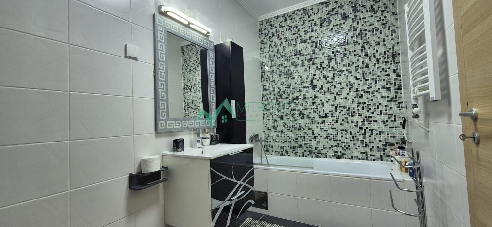 Slika 6 - Četvoroiposoban stan na prodaju, 120m2, 309.000€