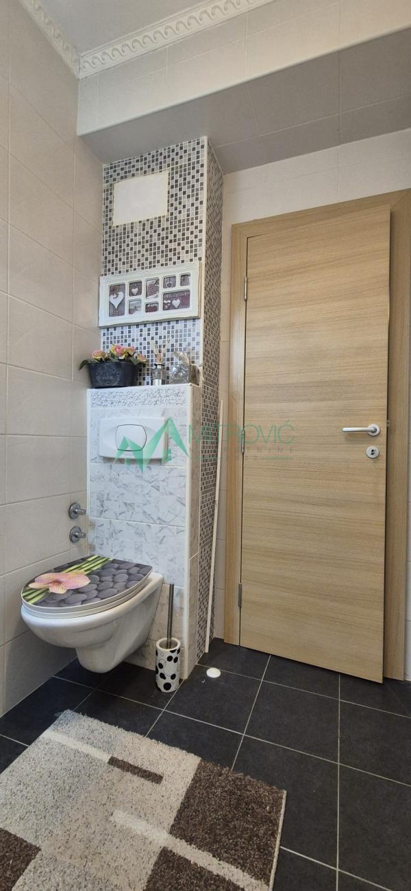 Slika 10 - Četvoroiposoban stan na prodaju, 120m2, 309.000€