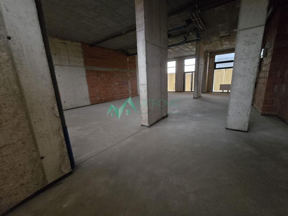 Glavna slika - Lokal za izdavanje, 143m2, 1.500€