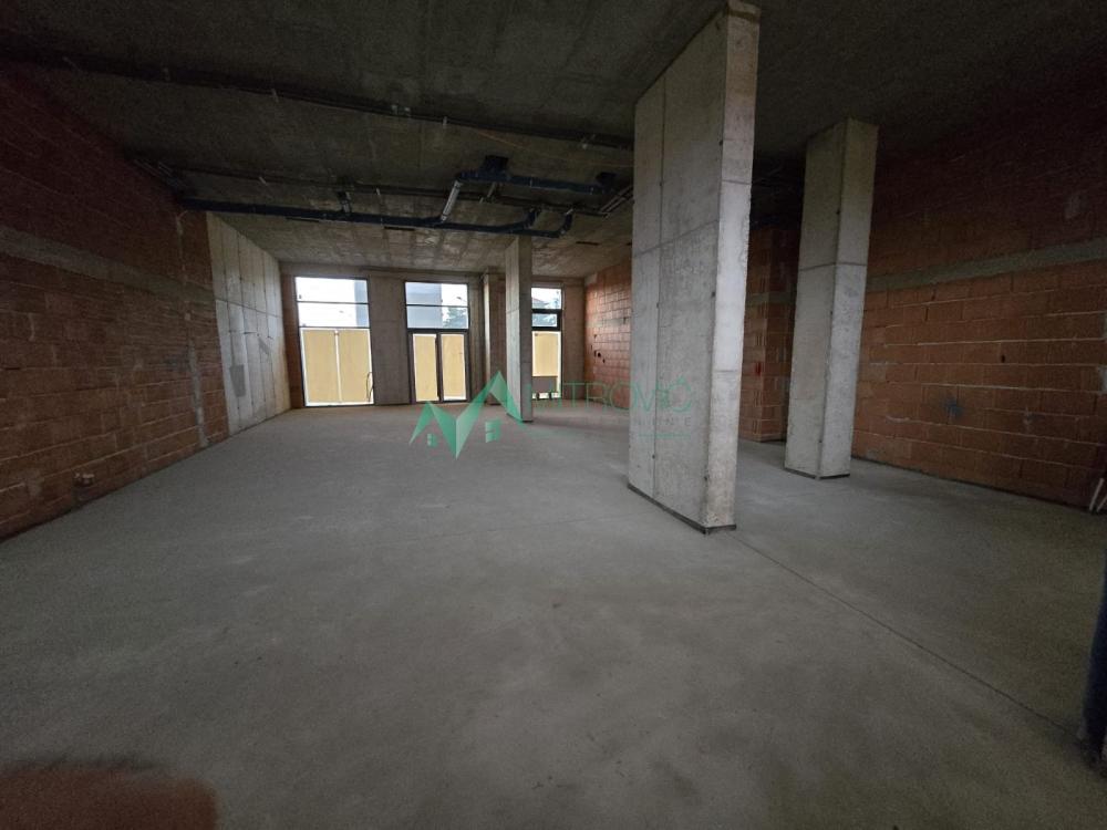 Slika 1 -  Lokal za izdavanje, 143m2, 1.500€