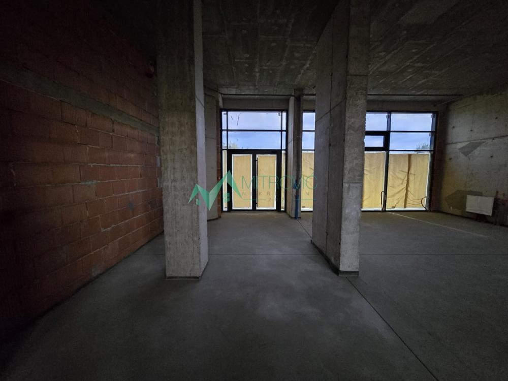 Slika 2 -  Lokal za izdavanje, 143m2, 1.500€