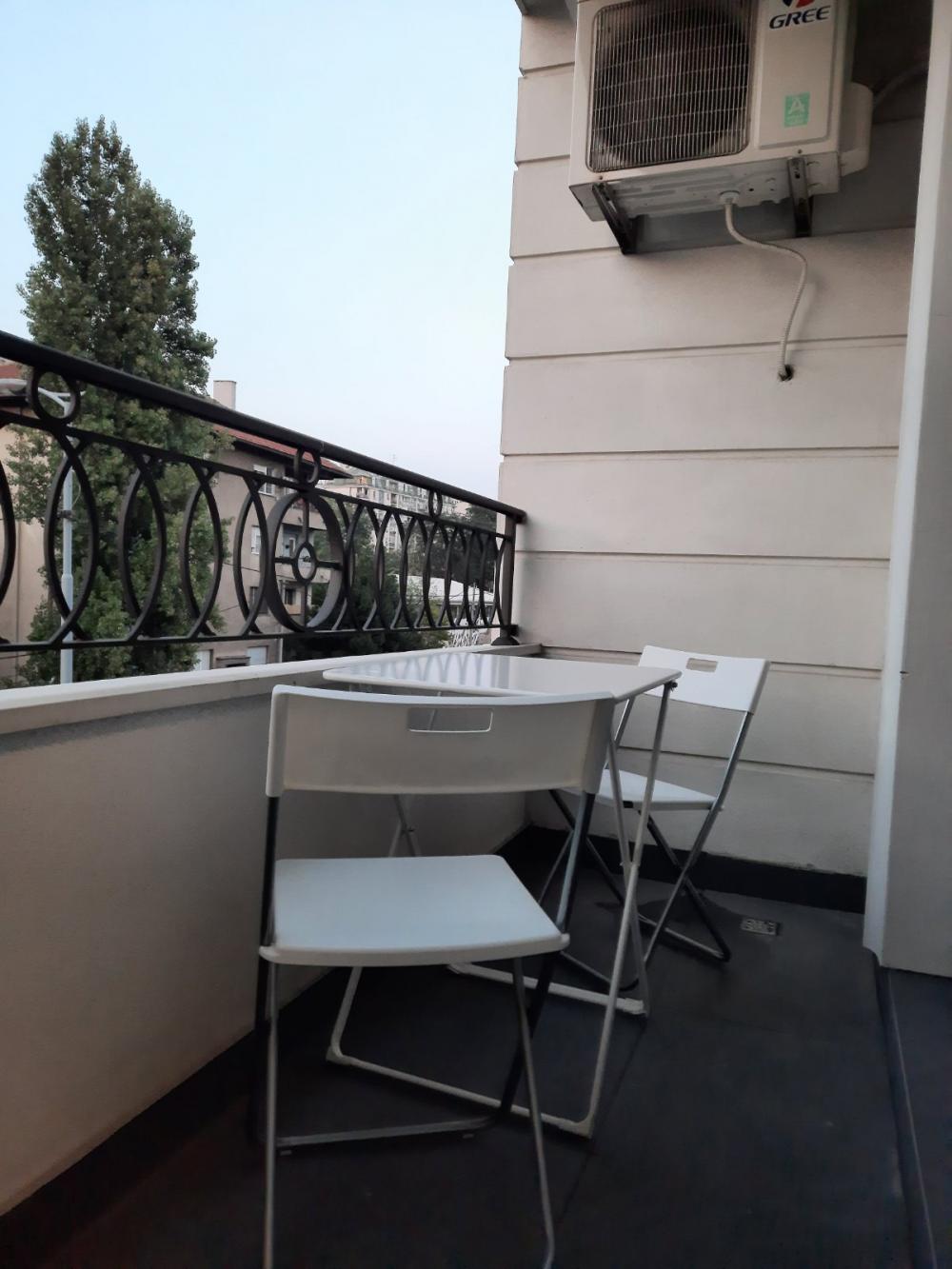 Slika 4 - Južni Bulevar, Dvosoban stan za izdavanje, 40m2, 700€