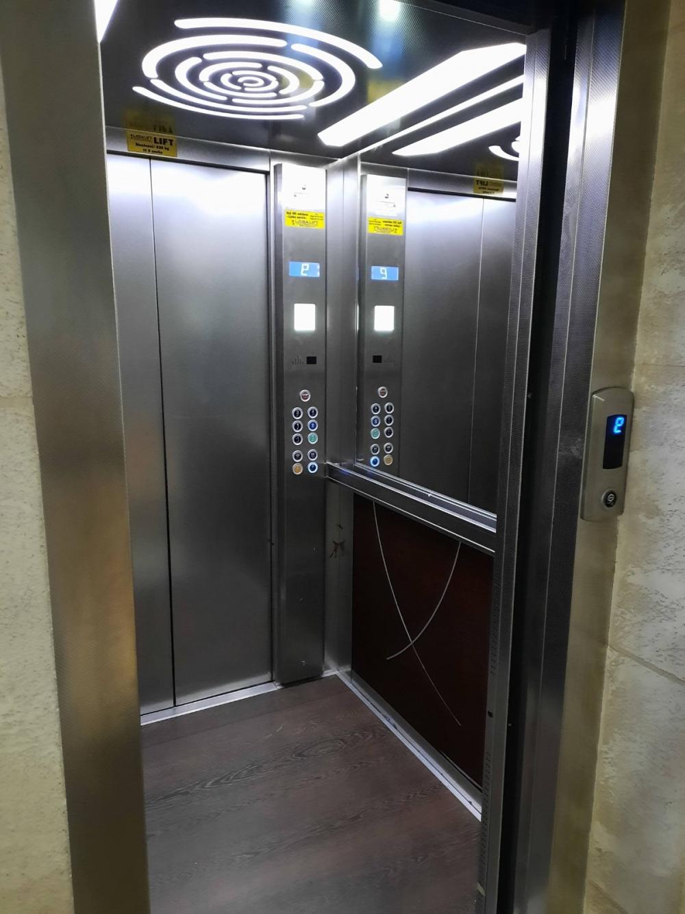 Slika 9 - Južni Bulevar, Dvosoban stan za izdavanje, 40m2, 700€