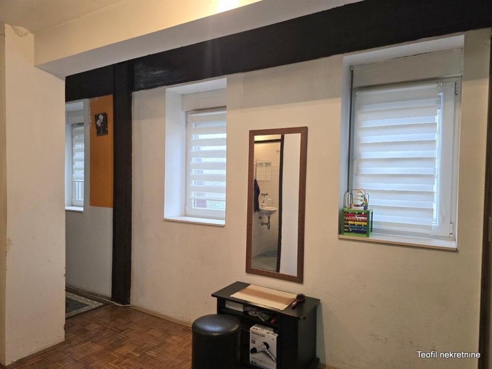 Slika 6 - Milana Uzelca, Četvorosoban stan na prodaju, 93m2, 220.000€