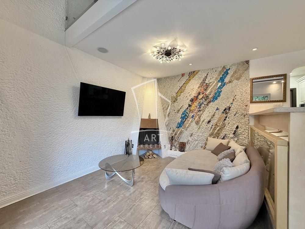 Slika 11 - General Živka Pavlovića,  Kuća za izdavanje, 222m2, 3.800€