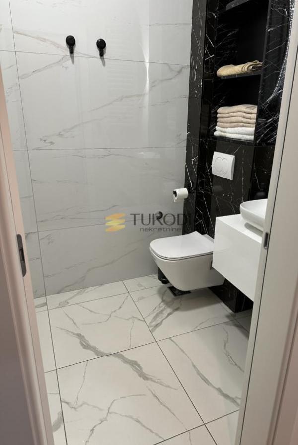 Slika 11 - Jednoiposoban stan na prodaju, 42m2, 121.100€