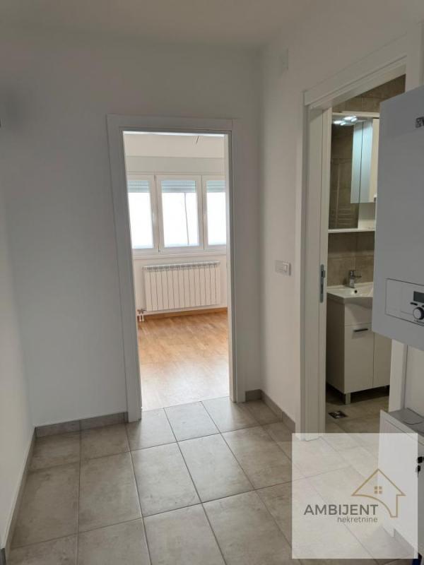 Slika 8 - Dvosoban stan za izdavanje, 40m2, 400€