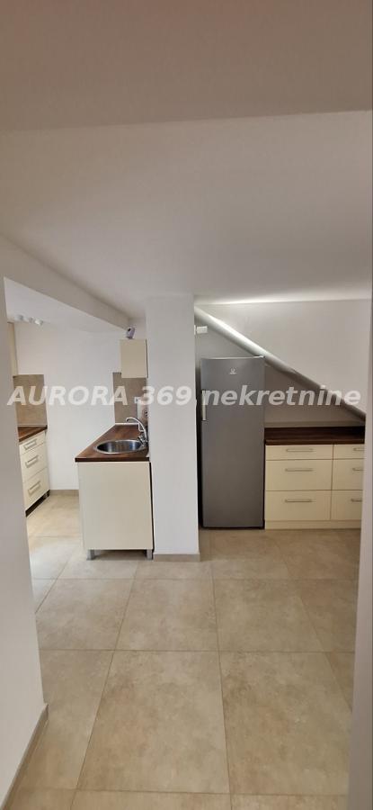 Slika 6 -  Kuća za izdavanje, 247m2, 1.700€