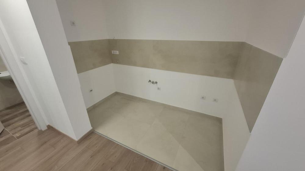 Slika 3 - Dvosoban stan za izdavanje, 44m2, 300€