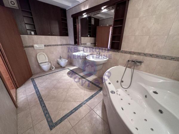 Slika 10 - Petosoban stan na prodaju, 154m2, 257.500€