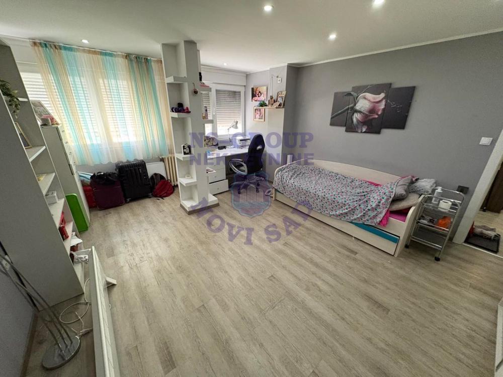 Glavna slika -Dvoiposoban stan na prodaju, 62m2, 169.950€
