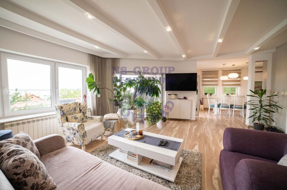 Slika 1 -  Kuća na prodaju, 270m2, 494.400€