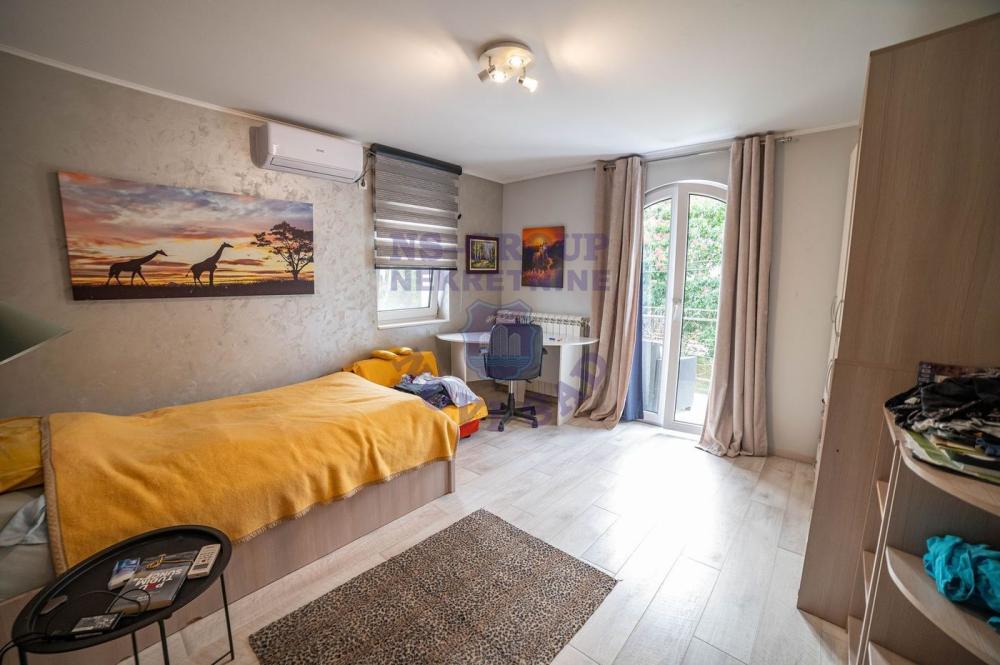 Slika 8 -  Kuća na prodaju, 270m2, 494.400€