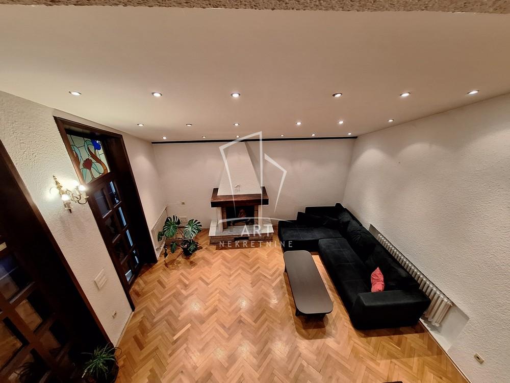 Slika 1 - Veselina Masleše,  Kuća za izdavanje, 152m2, 1.300€