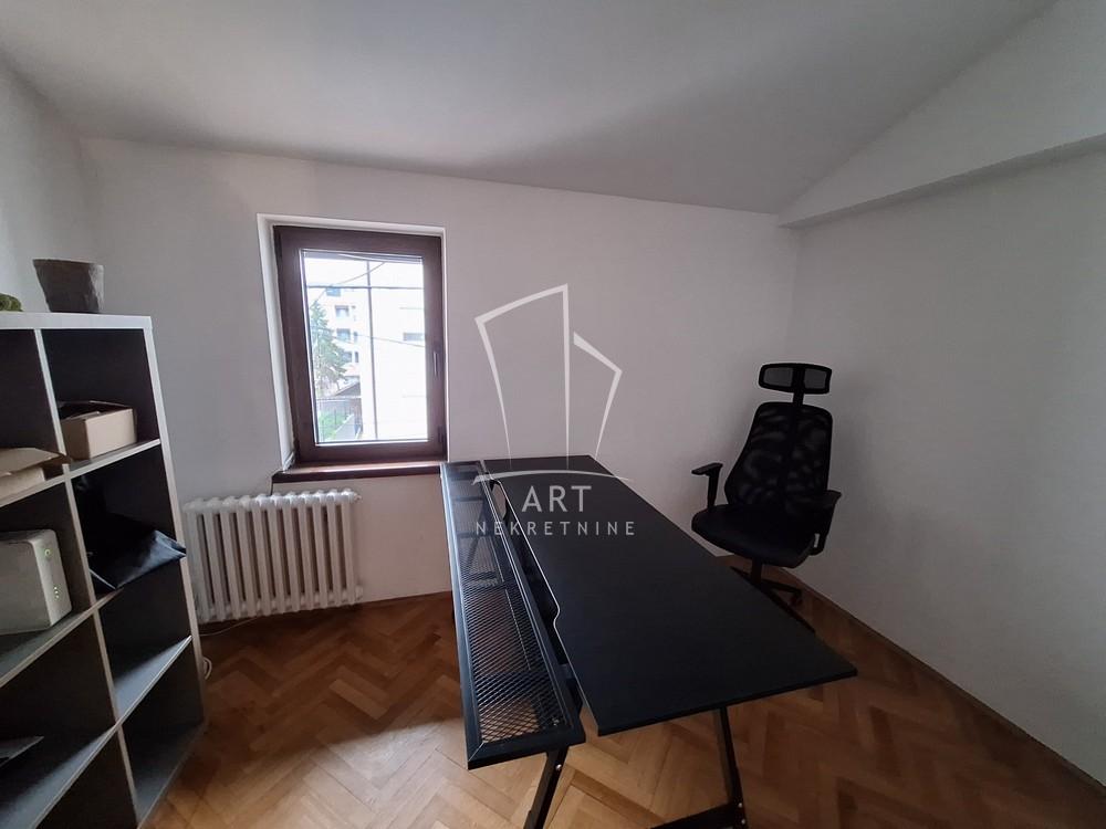 Slika 3 - Veselina Masleše,  Kuća za izdavanje, 152m2, 1.300€