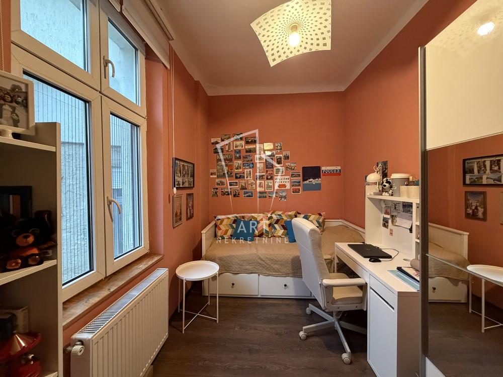 Slika 10 - Bulevar Despota Stefana, Četvorosoban stan na prodaju, 69m2, 310.000€