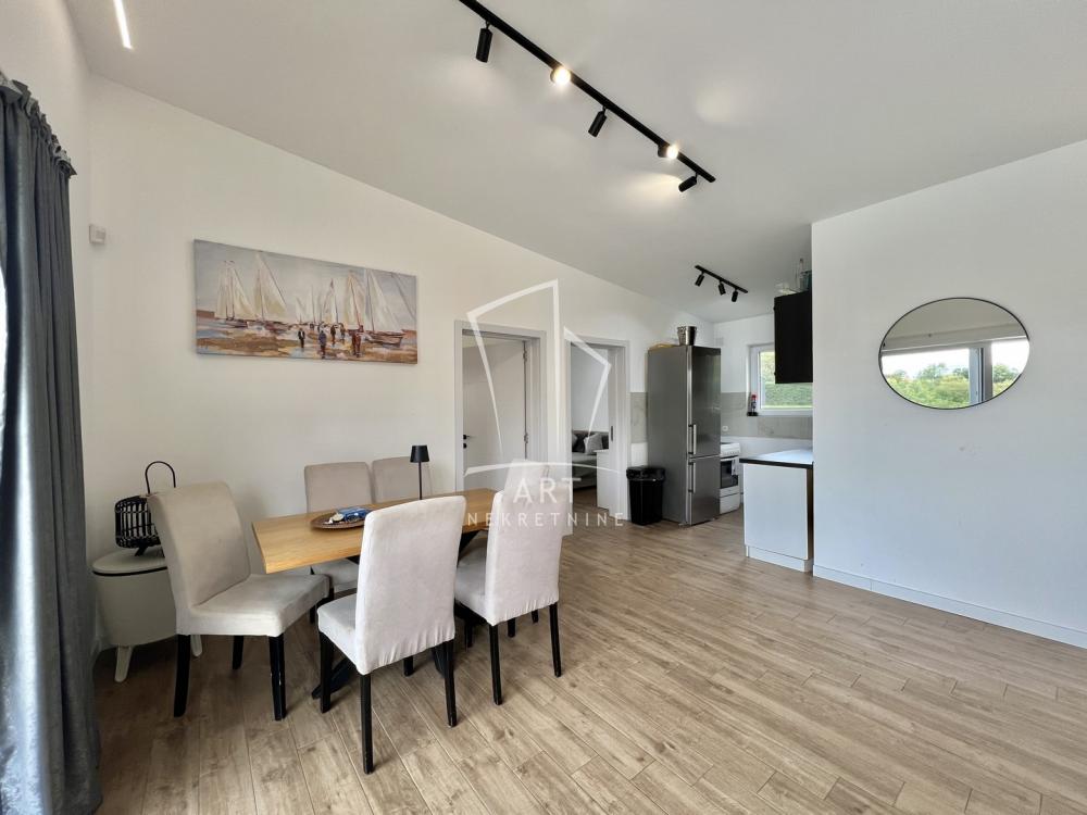 Slika 1 -  Kuća na prodaju, 78m2, 199.000€