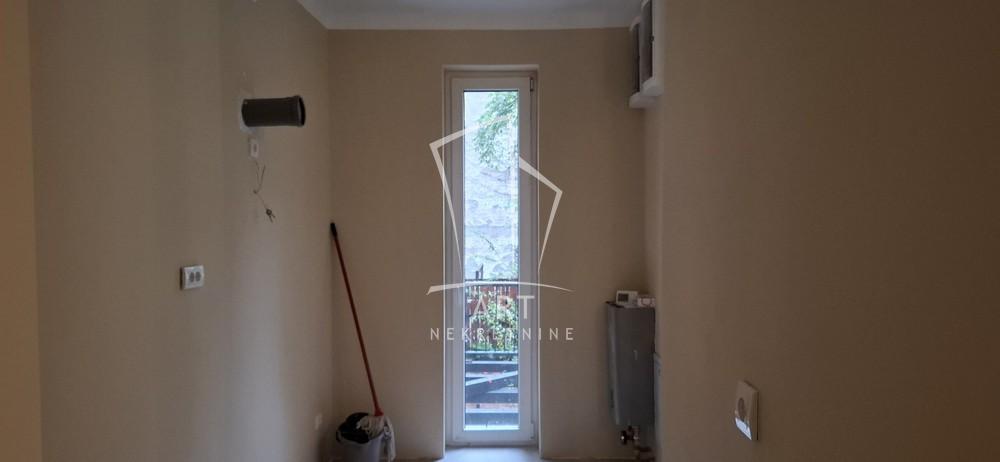 Slika 1 - Kneginje Ljubice,  Lokal za izdavanje, 60m2, 1.100€