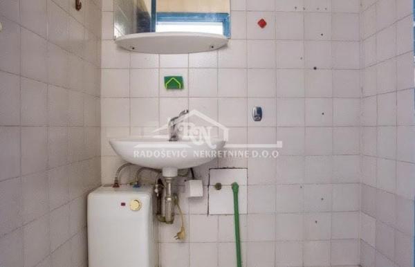 Slika 2 - Blagoja Parovića,  Lokal za izdavanje, 22m2, 400€