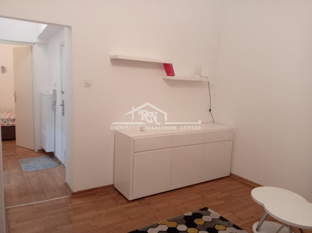 Slika 4 - Cara Dušana, Jednosoban stan na prodaju, 22m2, 99.000€