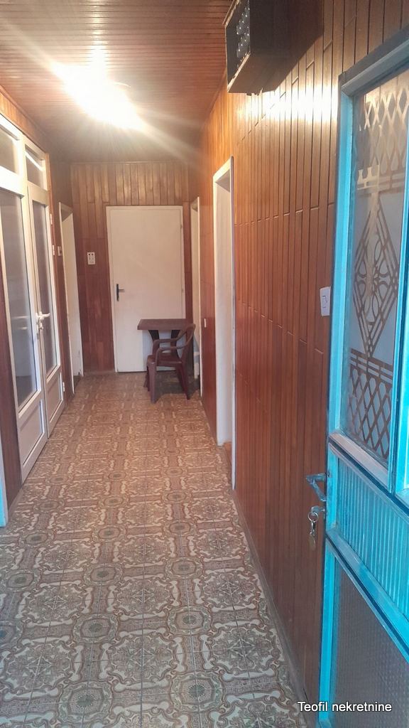 Slika 3 - Narodnih heroja,  Lokal za izdavanje, 295m2, 1.900€