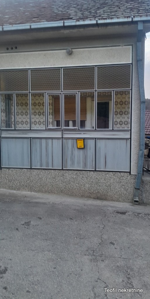 Slika 5 - Narodnih heroja,  Lokal za izdavanje, 295m2, 1.900€