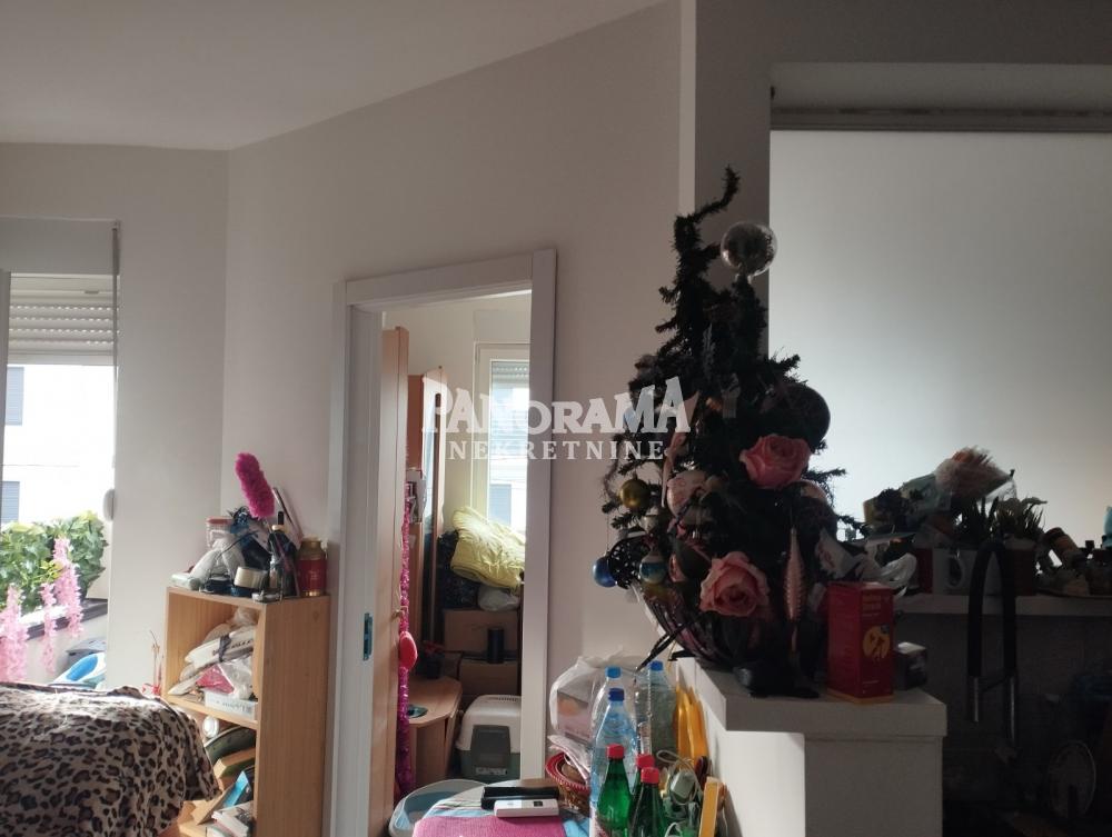 Slika 6 - Isidore Sekulić, Dvoiposoban stan na prodaju, 56m2, 158.000€