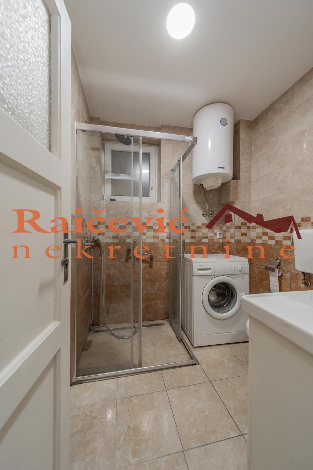 Slika 7 - Brsjacka, Trosoban stan na prodaju, 114m2, 390.000€