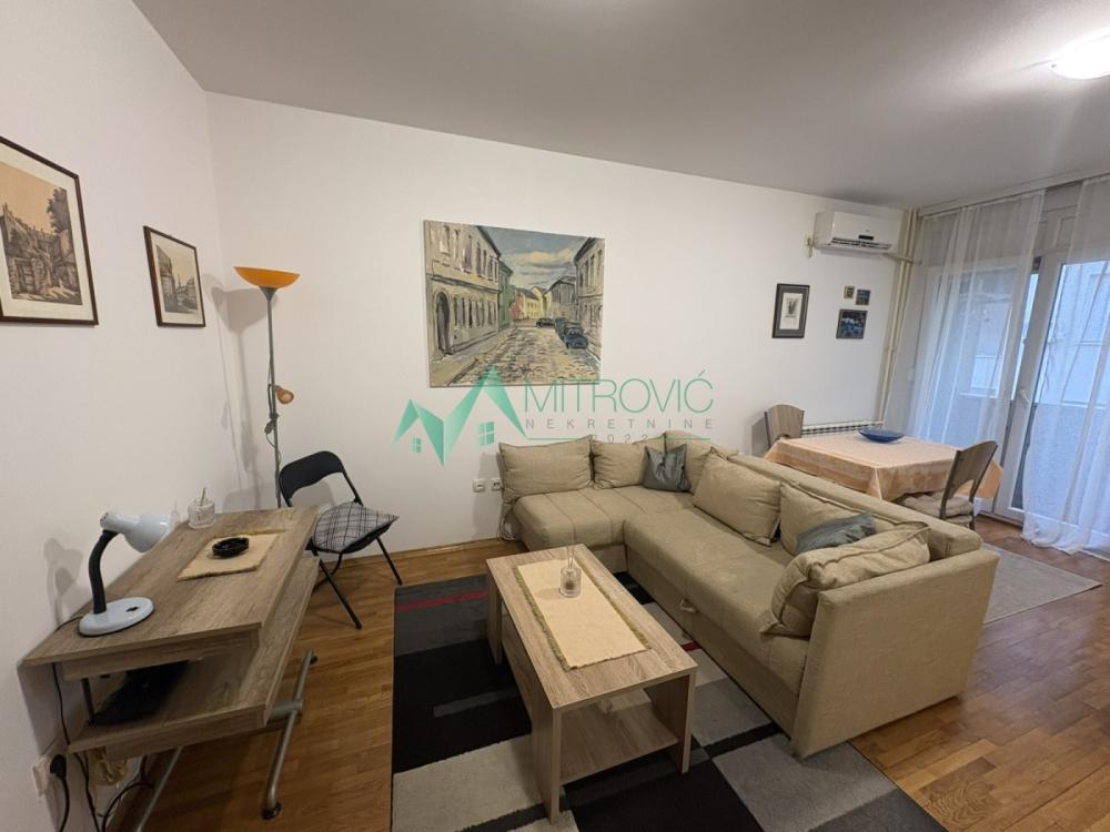 Slika 1 - Jednoiposoban stan za izdavanje, 34m2, 400€