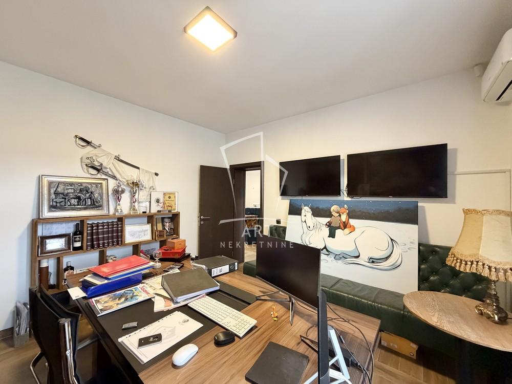 Slika 9 - Gregorčićeva,  Kuća za izdavanje, 98m2, 2.000€