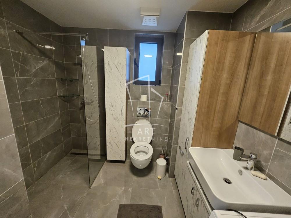 Slika 7 - Tadije Sondermajera, Četvorosoban stan za izdavanje, 105m2, 2.000€