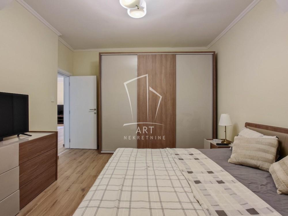 Slika 10 - Kraljice Marije, Troiposoban stan za izdavanje, 75m2, 1.100€