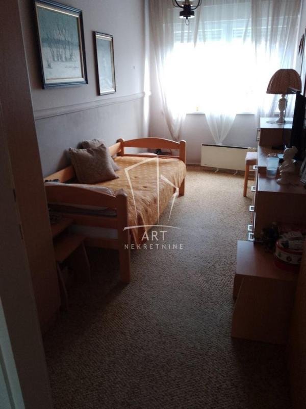 Slika 8 - Vlade Aksentijevića, Dvoiposoban stan na prodaju, 68m2, 135.000€