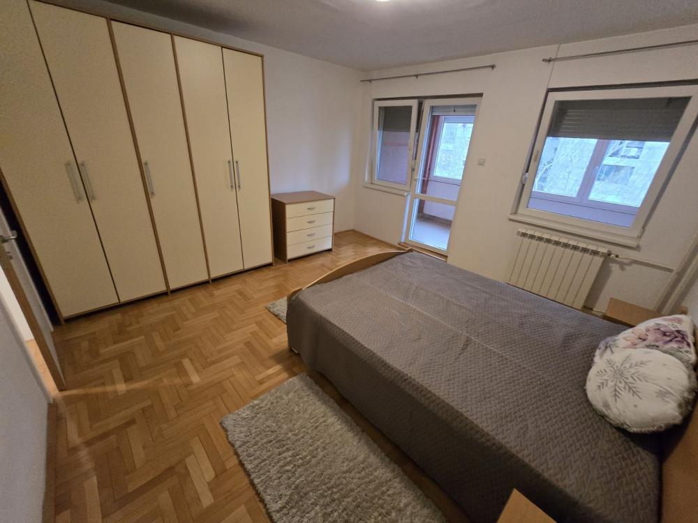 Slika 8 - Nede Spasojević, Dvosoban stan za izdavanje, 76m2, 650€