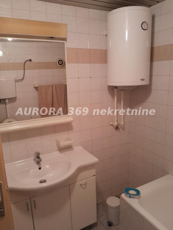Slika 9 - Dvosoban stan za izdavanje, 70m2, 500€