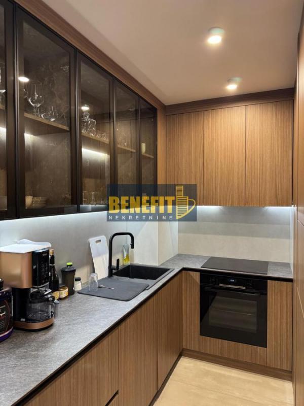 Slika 8 - Trosoban stan za izdavanje, 96m2, 1.900€