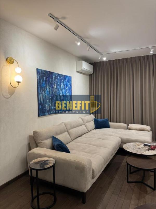 Slika 4 - Trosoban stan za izdavanje, 96m2, 1.900€