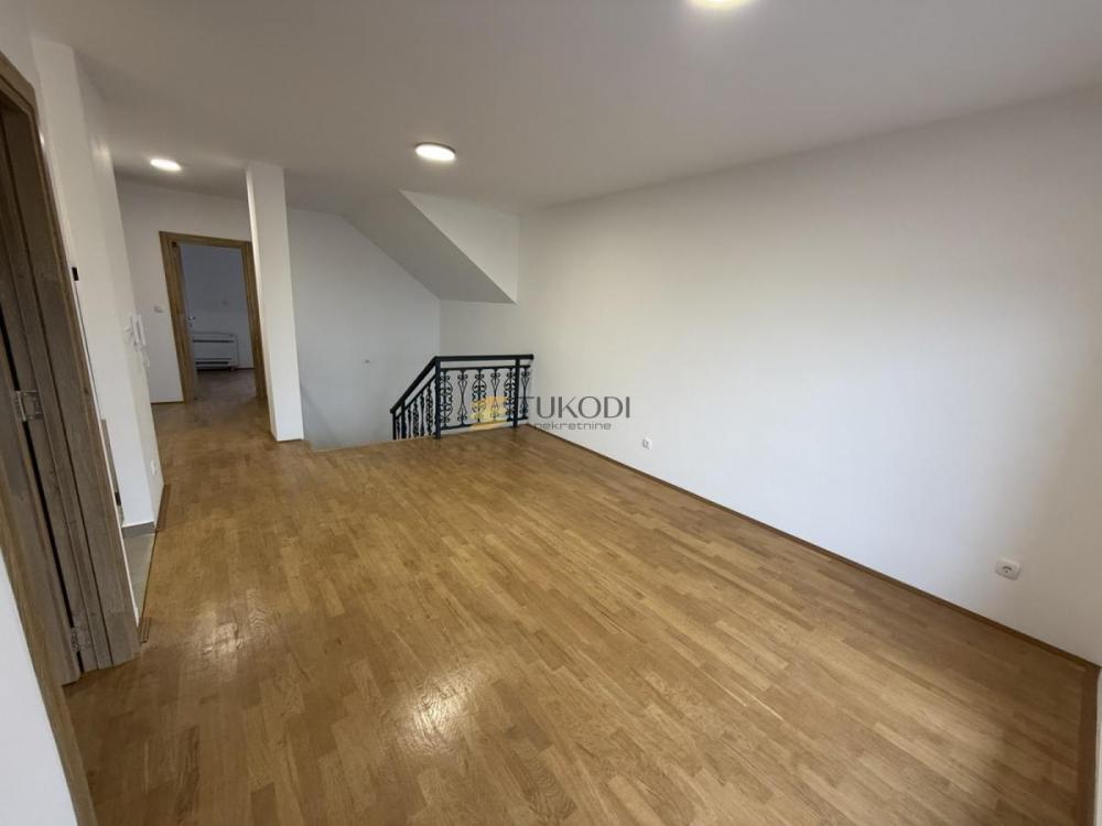 Slika 7 - Troiposoban stan na prodaju, 80m2, 143.000€