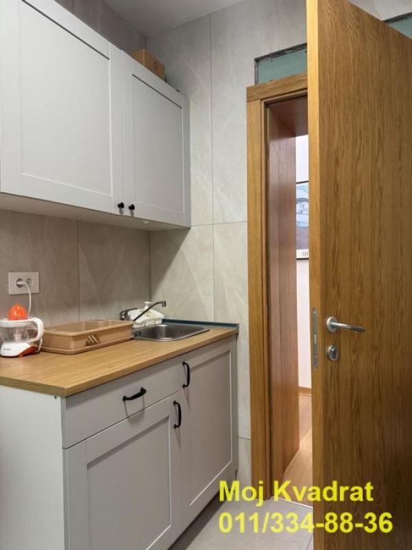 Slika 2 -  Lokal za izdavanje, 60m2, 900€