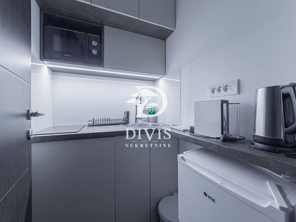 Slika 7 - Bulevar despota Stefana , Petosoban stan na prodaju, 109m2, 598.000€